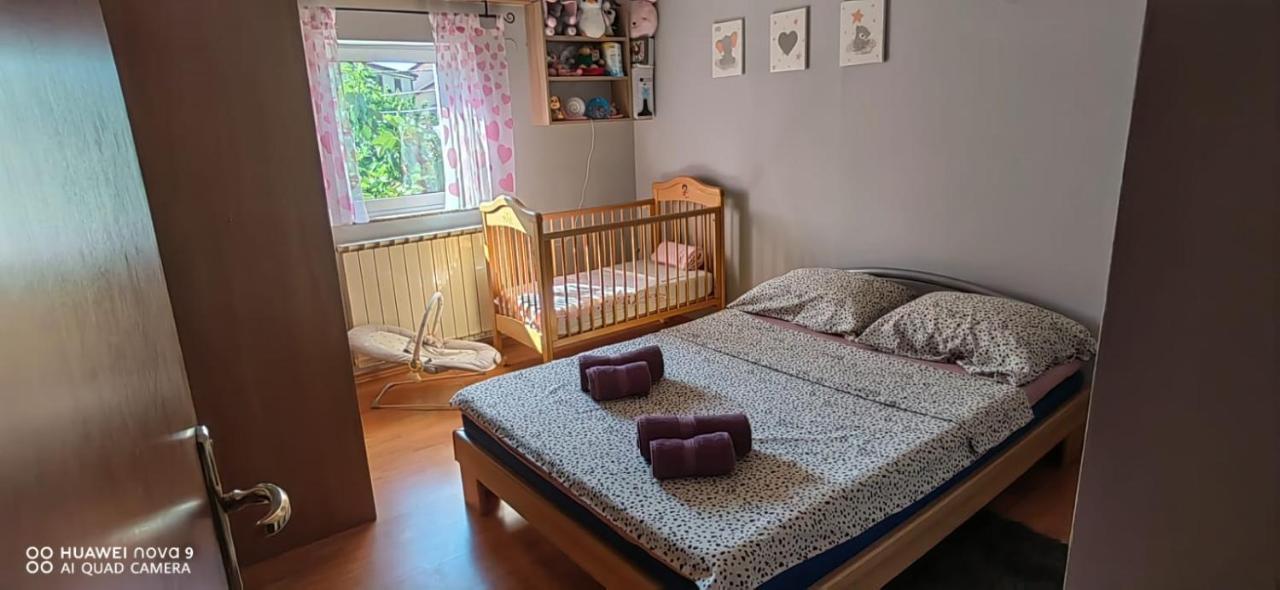 Kuca Za Odmor Vista Mare Villa Marinici  Kültér fotó